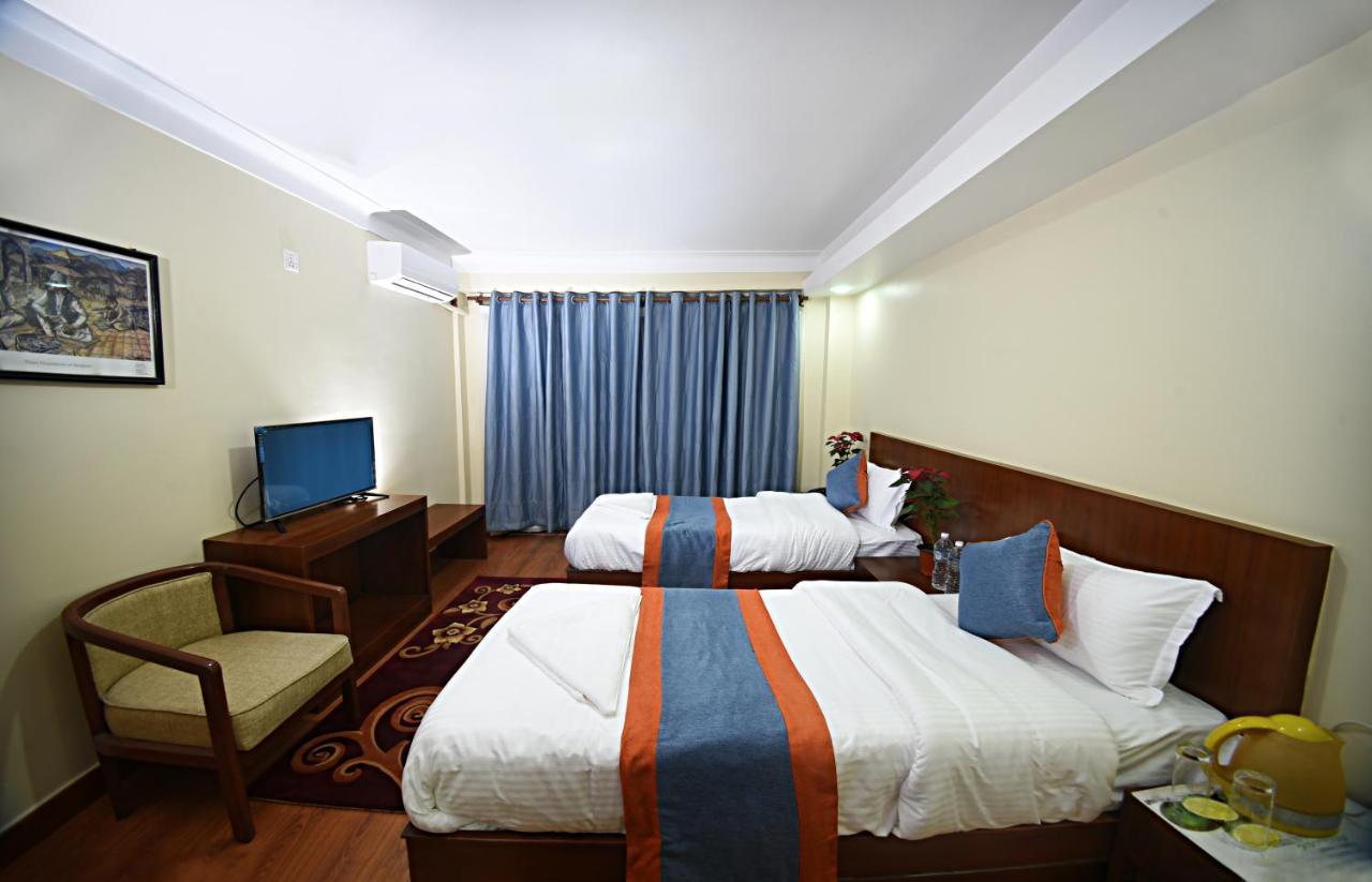 Karma Hotel Nepal Катманду Экстерьер фото