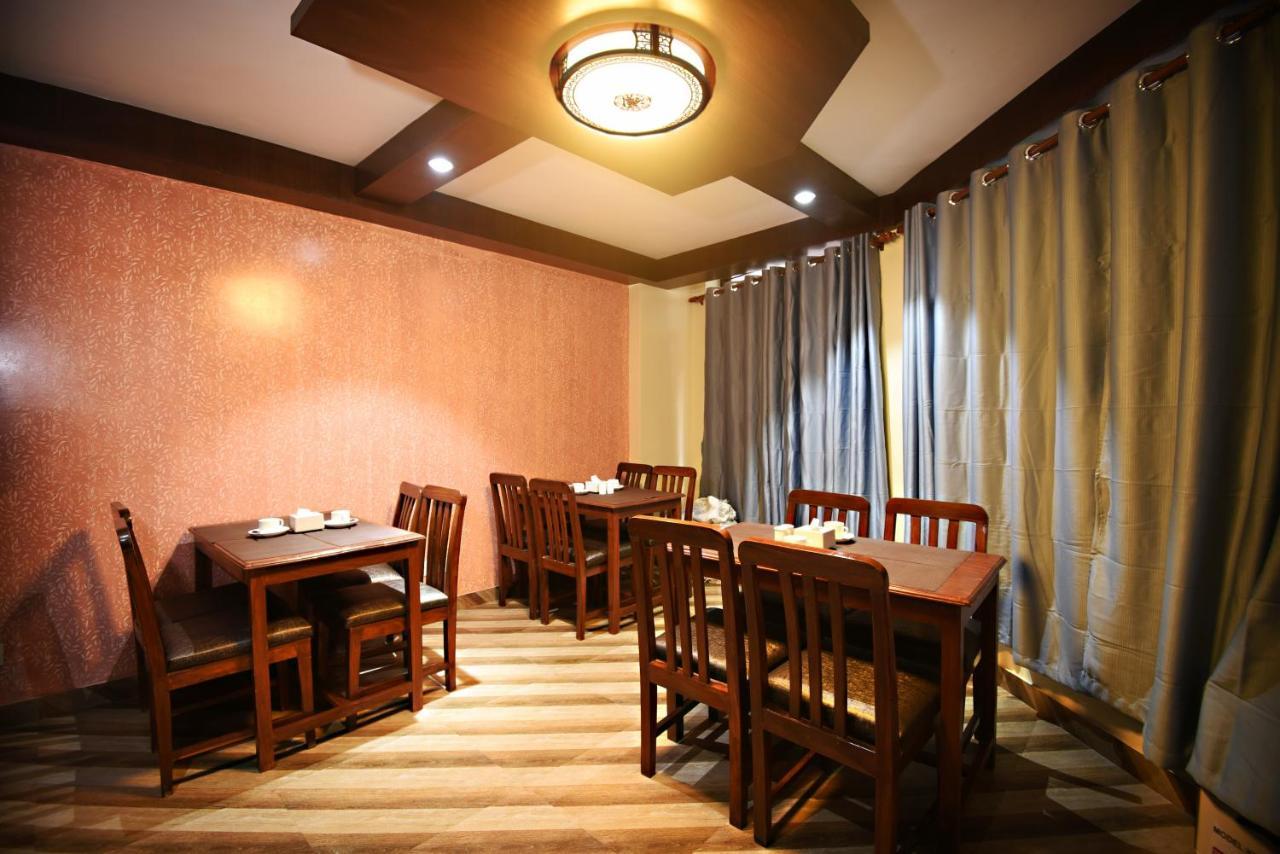 Karma Hotel Nepal Катманду Экстерьер фото