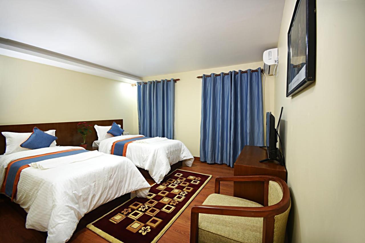 Karma Hotel Nepal Катманду Экстерьер фото